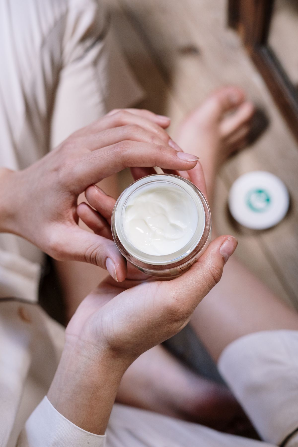Spa hand treatment cream